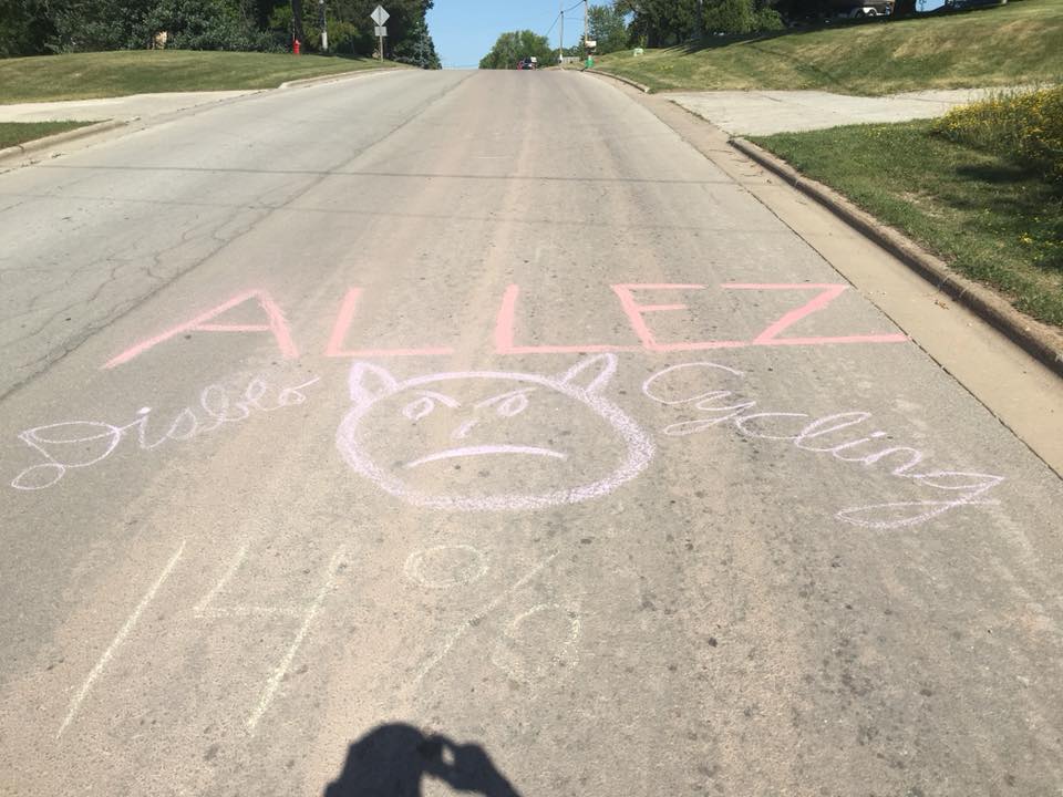 Chalk on Scray's Hill says Allez Diablo Cycling